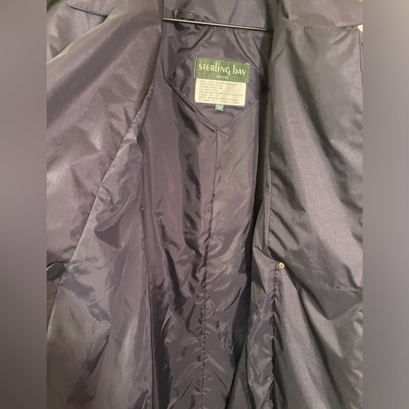 Vintage Sterling Bay Metallic Navy Belted Rain Trench Coat, Size 10P - Picture 6 of 10